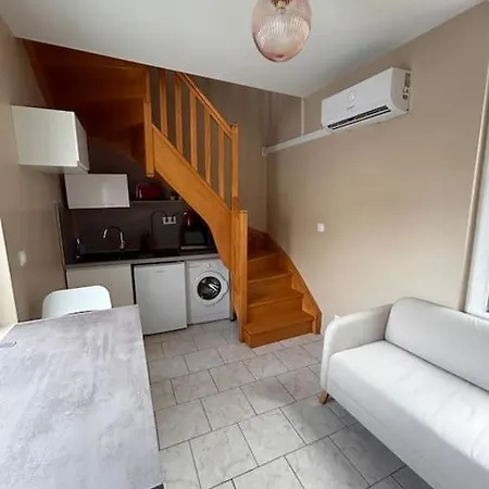 Charmant F1 Duplex Апартаменты